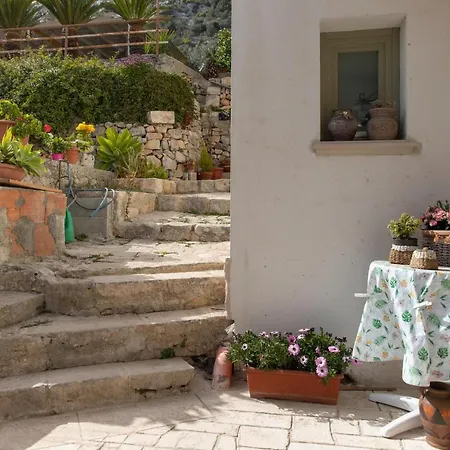 A Casa Di Laura Holiday home Modica